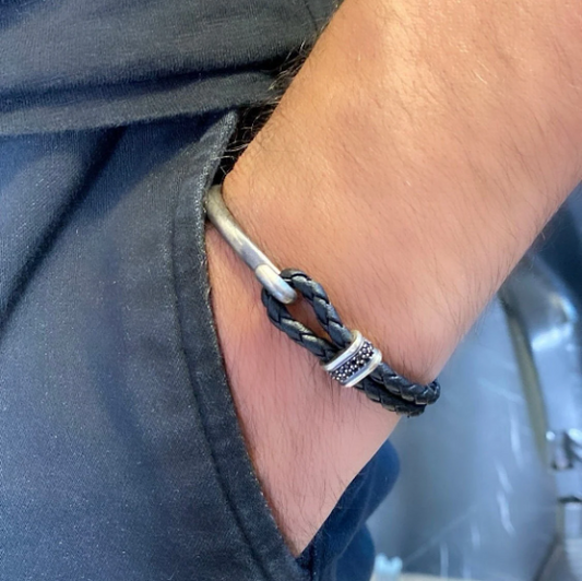 Men Leather Knot Bracelet